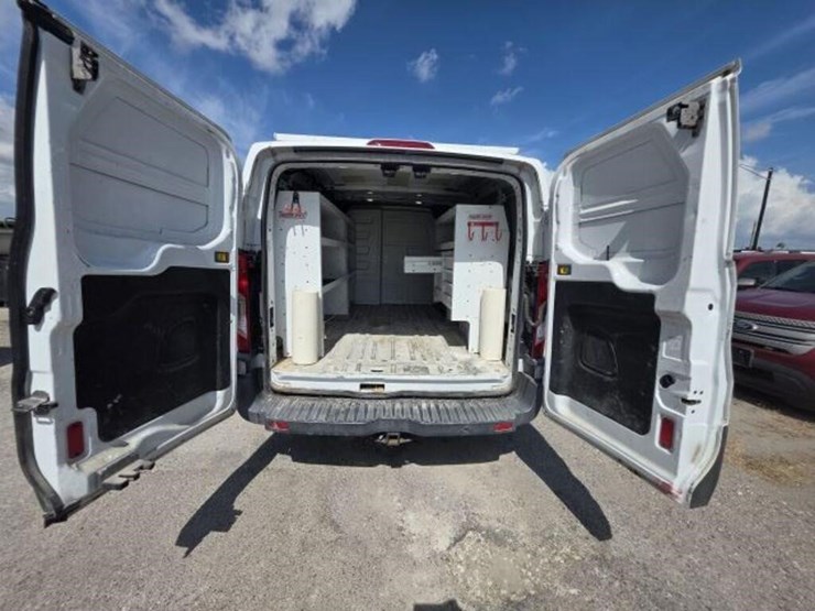 ford-transit-image-8