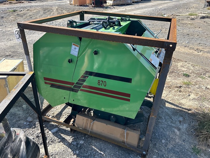 #30-•-landhonor-870-mini-round-baler-image-3