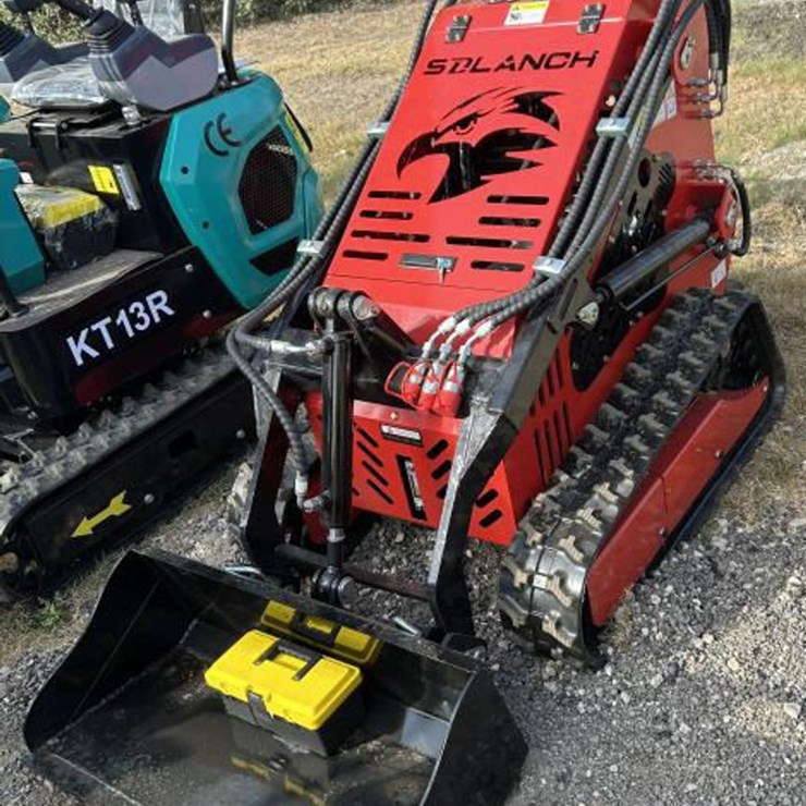 #99 • Mini Skid Steer Tracked Loader - SSL60 - Gas
