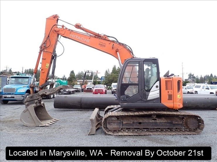2014-hitachi-zx135us-5b-image-4