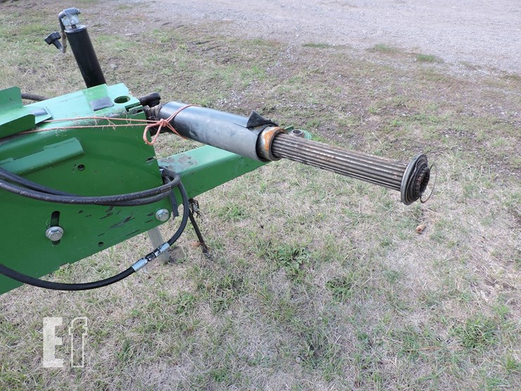 john-deere-835-image-8