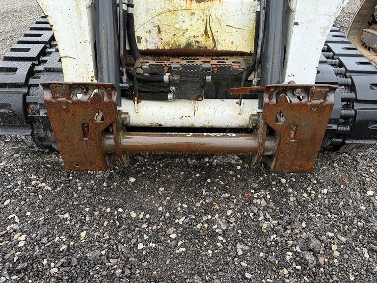2018-bobcat-t740-image-9