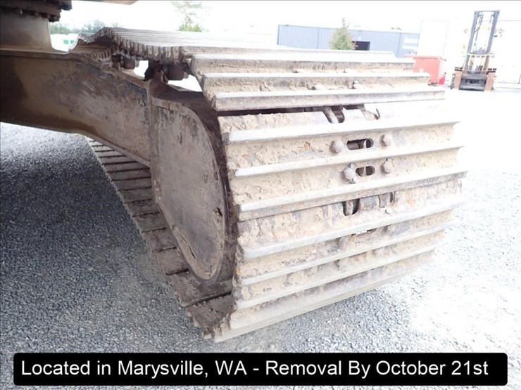 2002-deere-330c-lc-image-9