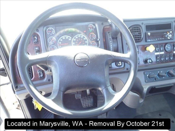 2019-freightliner-m2-image-21