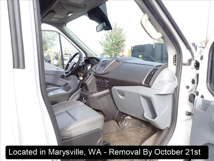 2016-ford-transit-image-21