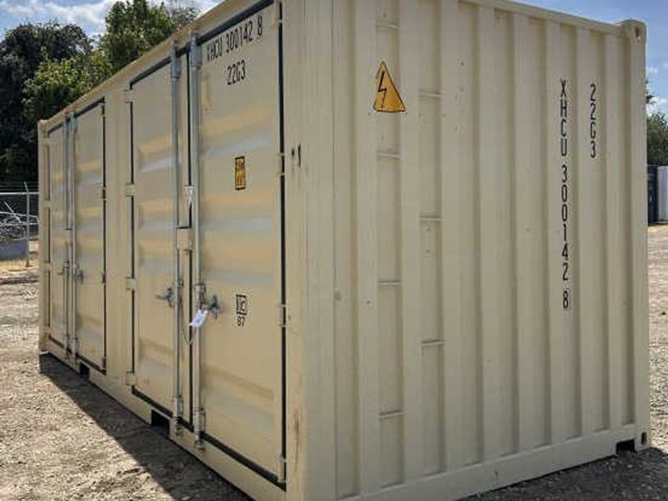 #140-•-20'-conex/-shipping-container---one-trip-image-4