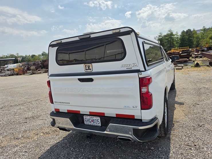 #25311-•-2019-chevrolet-silverado-pickup-truck-image-13