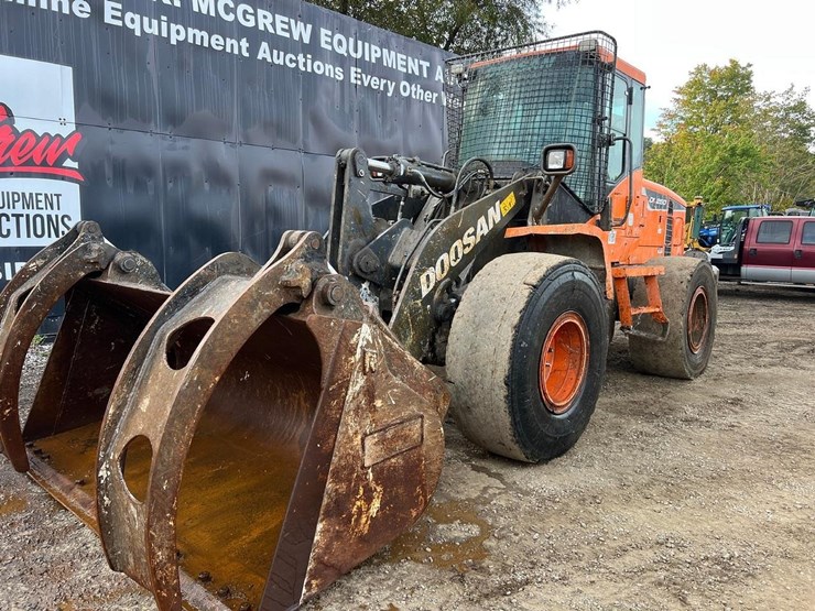 doosan-dl250-image-2