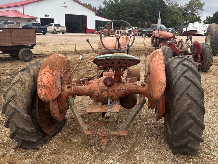 allis-wc-tractor-image-4