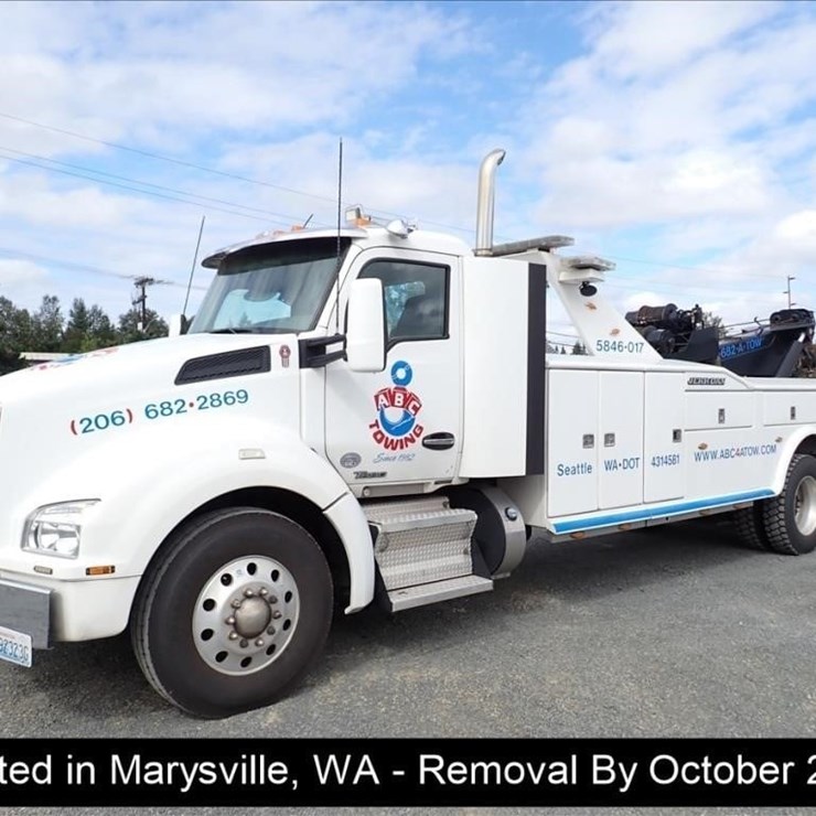 2016 KENWORTH T880