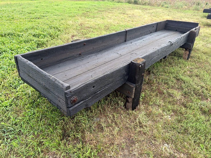 doon-saw-mill-3ft-x-14-1/2ft-wood-feed-bunk-image-1