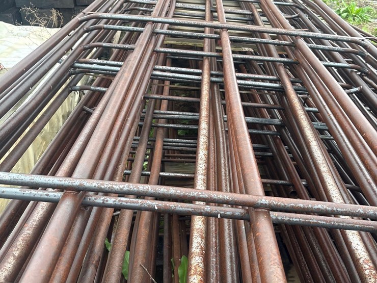 8-steel-fence-panels-image-3