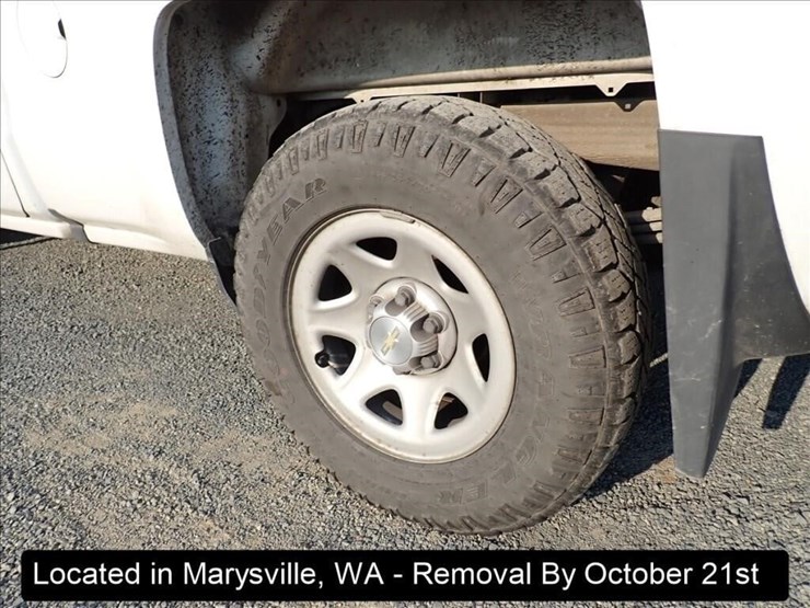 2018-chevrolet-1500-image-18