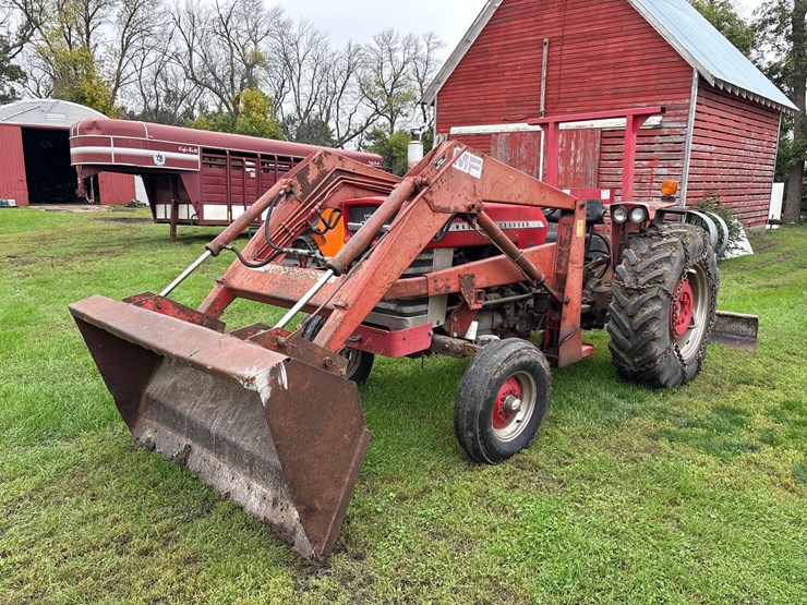 massey-ferguson-165-image-1