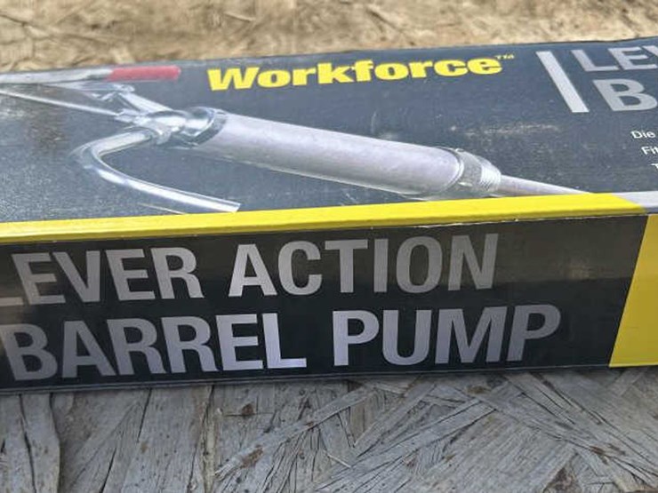 #154-•-workforce-lever-action-barrel-pump-image-2