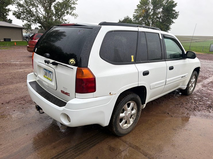 2005-gmc-envoy-image-4