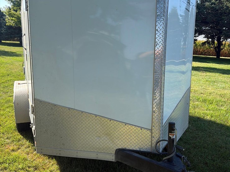 2011-stealth-14ft-enclosed-bumper-hitch-trailer--1-owner-image-13