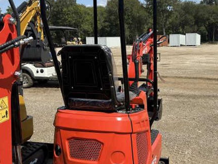 #142-•-mini-excavator---gas---me15-image-5