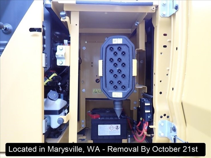 2024-caterpillar-320gc-image-11