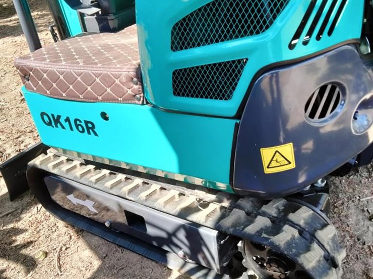 #4-•-cfg-mini-excavator---qk16r-image-8