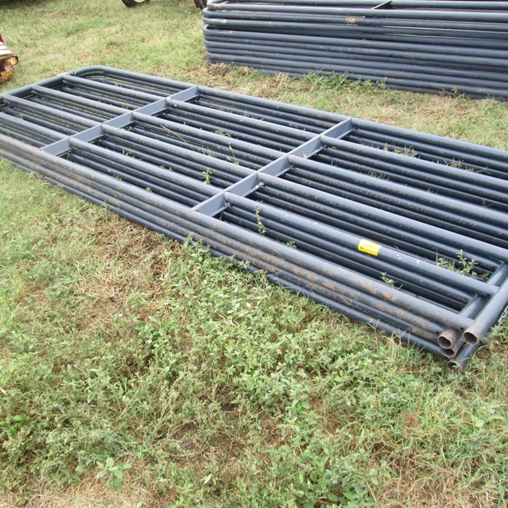 #46056 • Lot of (4) 12' Gates INV#46056