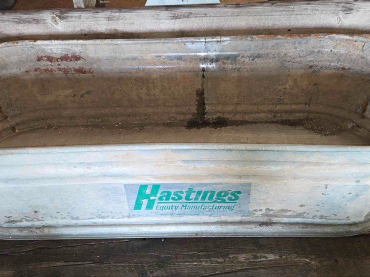 hastings-galvanized-water-tank-image-1