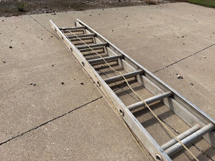 30ft-extension-ladder-image-2