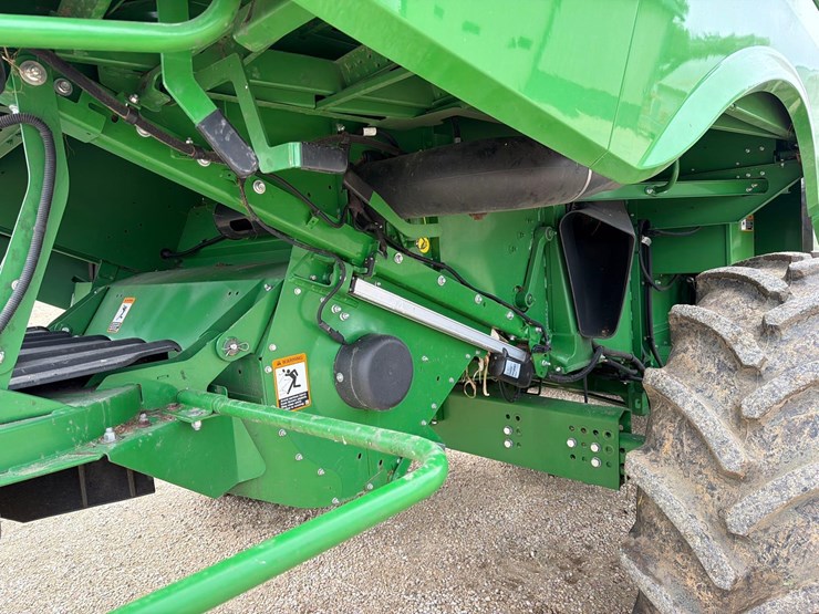 2018-john-deere-s770-image-32
