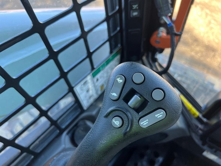 bobcat-s650-image-24
