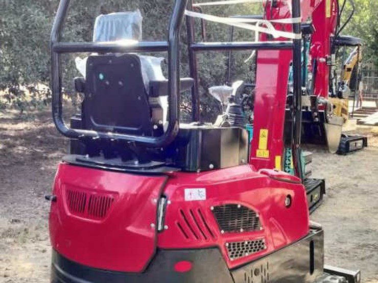 #17-•-yanmar-diesel-mini-excavator---ynt18-image-4