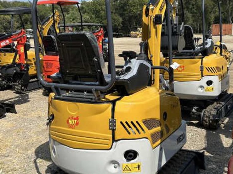 #146-•-yanmar-diesel-mini-excavator---me20-image-3