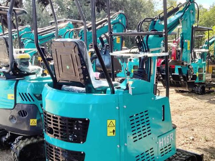 #2-•-cfg-mini-excavator---h16r-image-4
