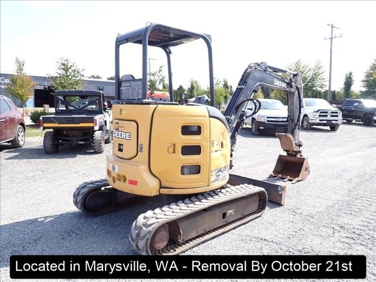 2017-deere-35g-image-15