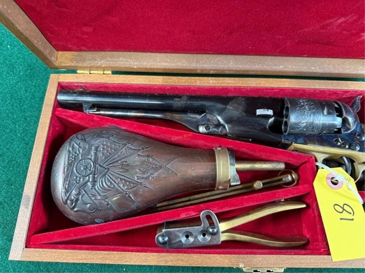 navy-arms-co.-mdl.1860-army-44cal-revolver-image-3