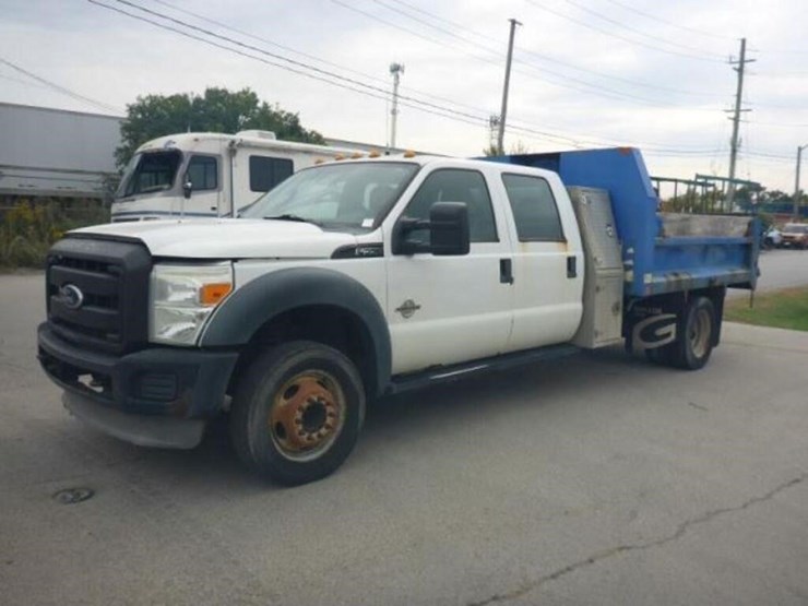 2011-ford-f550-xl-image-1