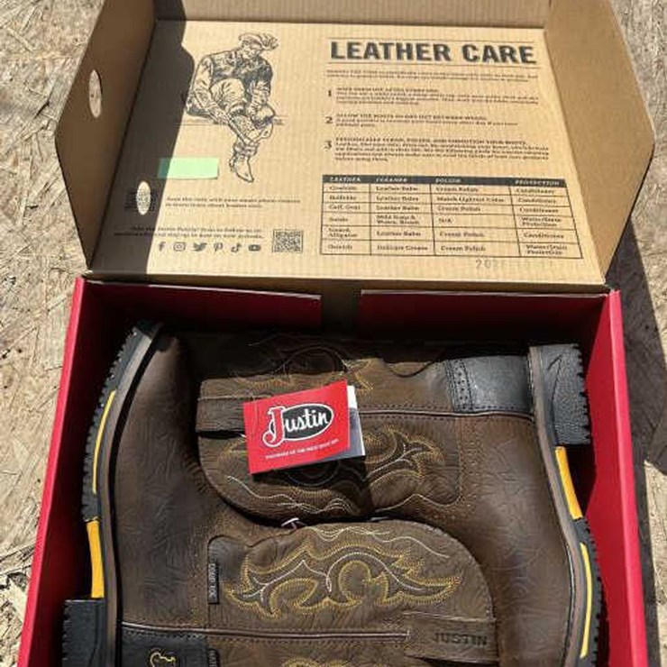 #116 • Justin Boots Joist Aged Brown Water Buffalo Square