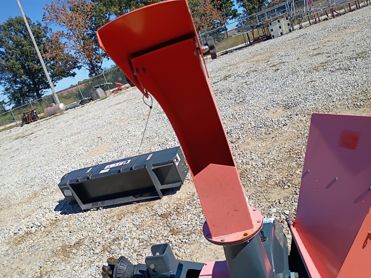 #27043-•-tmg-3-point-wood-chipper-image-12