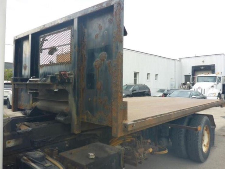 2018-kenworth-t370-image-40