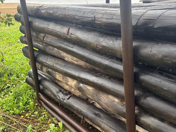 wood-post-and-stand-image-4
