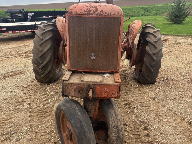allis-wc-tractor-image-2
