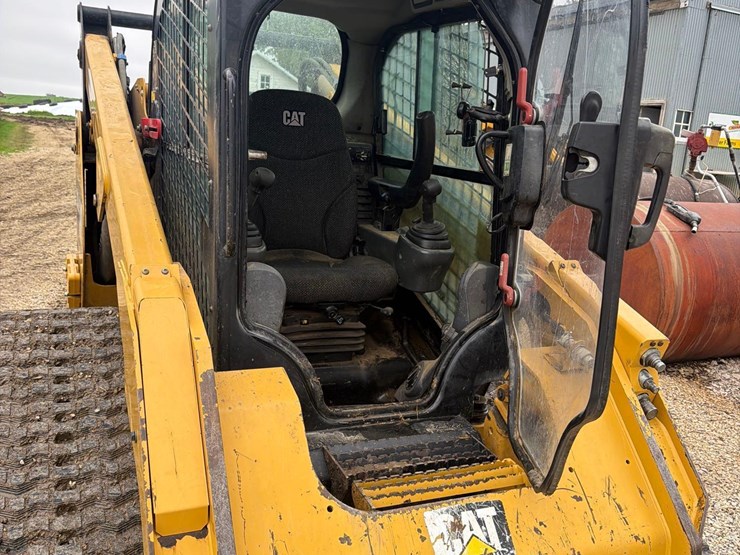 2015-caterpillar-289d-image-35