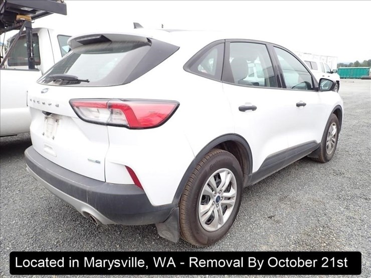 2020-ford-escape-image-13
