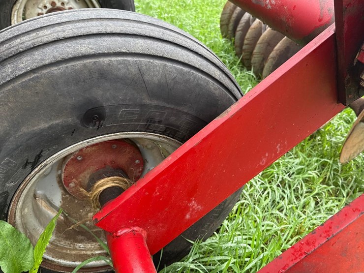 case-ih-3900-image-24