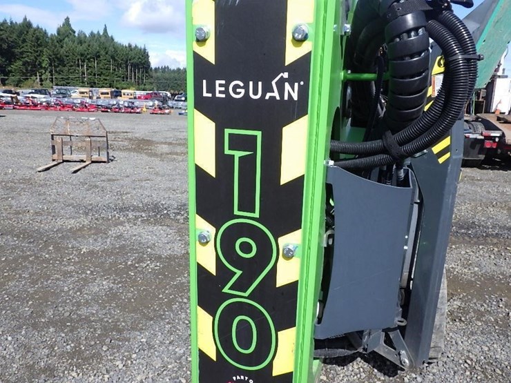 2021-leguan-190-56'-articulating-spider-lift-image-9