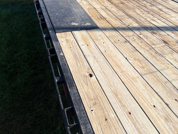 2010-pj-flatbed-image-15