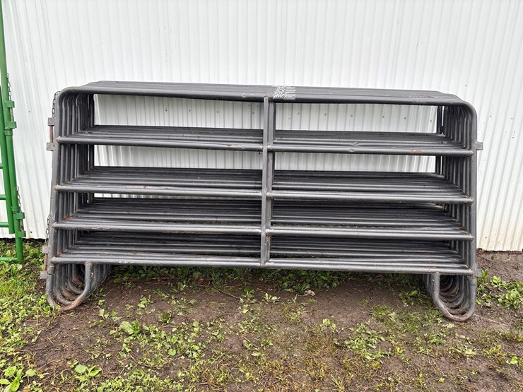 10--grey-9ft-6in-gates-image-1