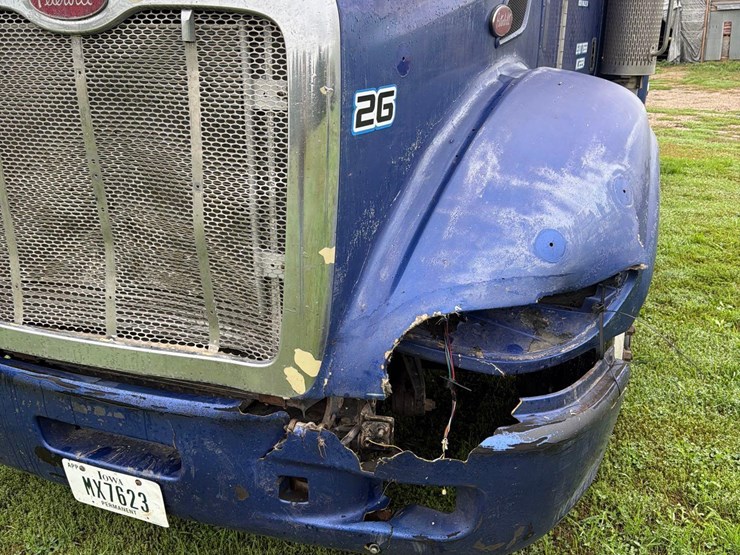2007-peterbilt-386-image-41