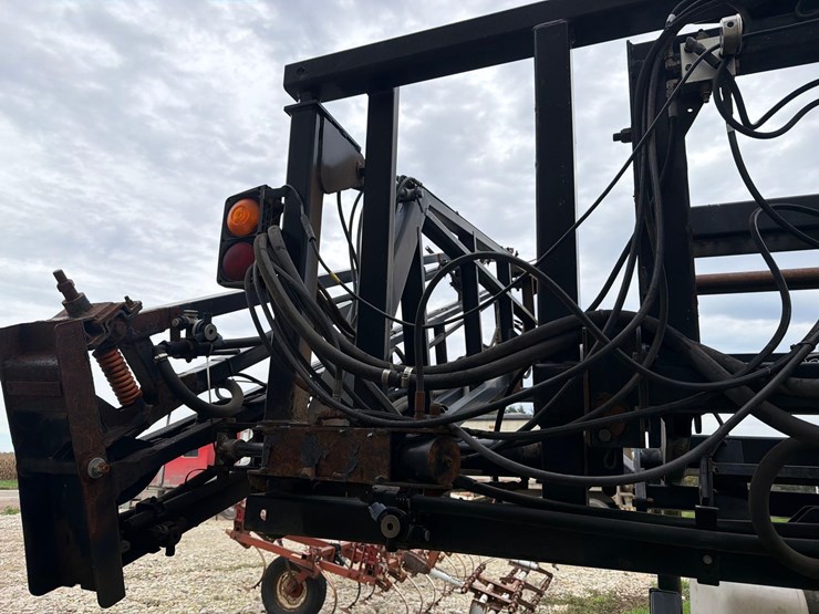 demco-3pt-boom-sprayer-image-14