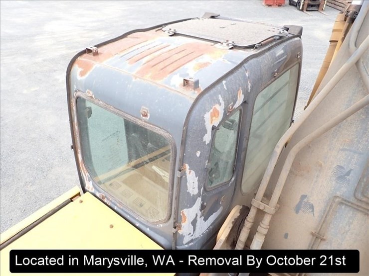 2002-deere-330c-lc-image-31