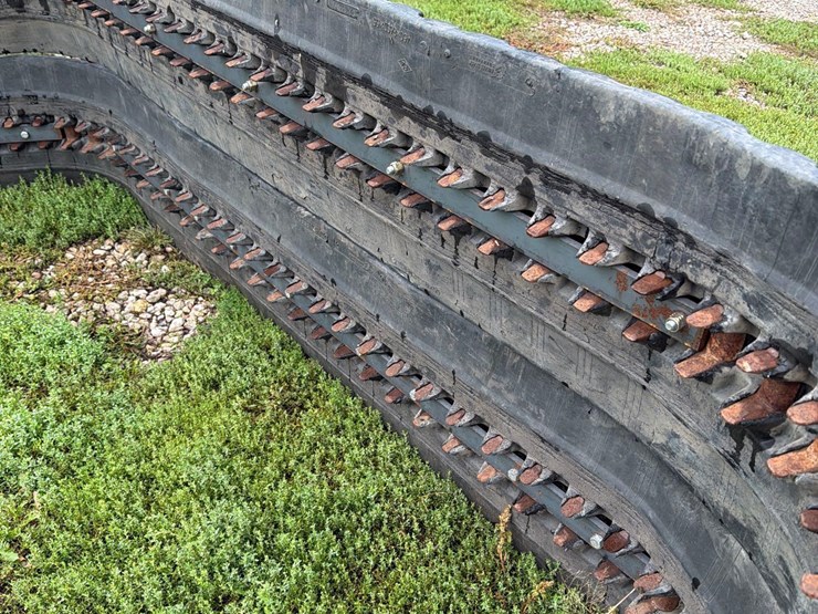 10ft-5”-skidloader-quick-tach-tire-scraper-image-6